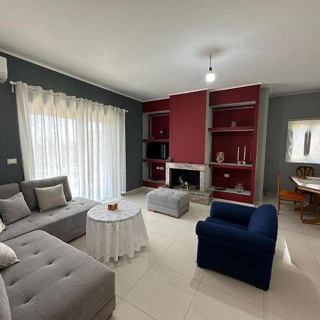 Comfy Hill Apartments Sarandë Esterno foto