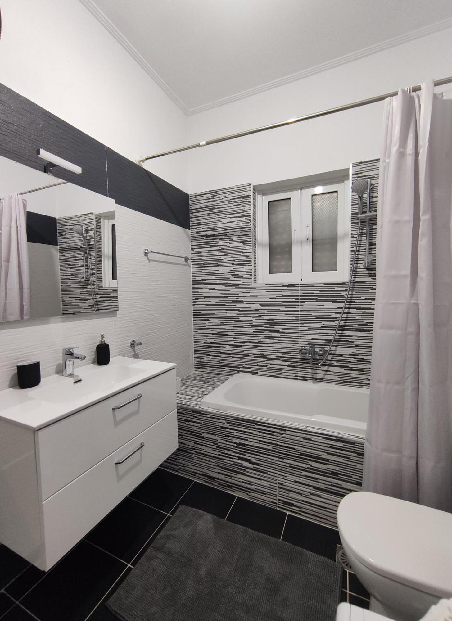 Comfy Hill Apartments Sarandë Esterno foto