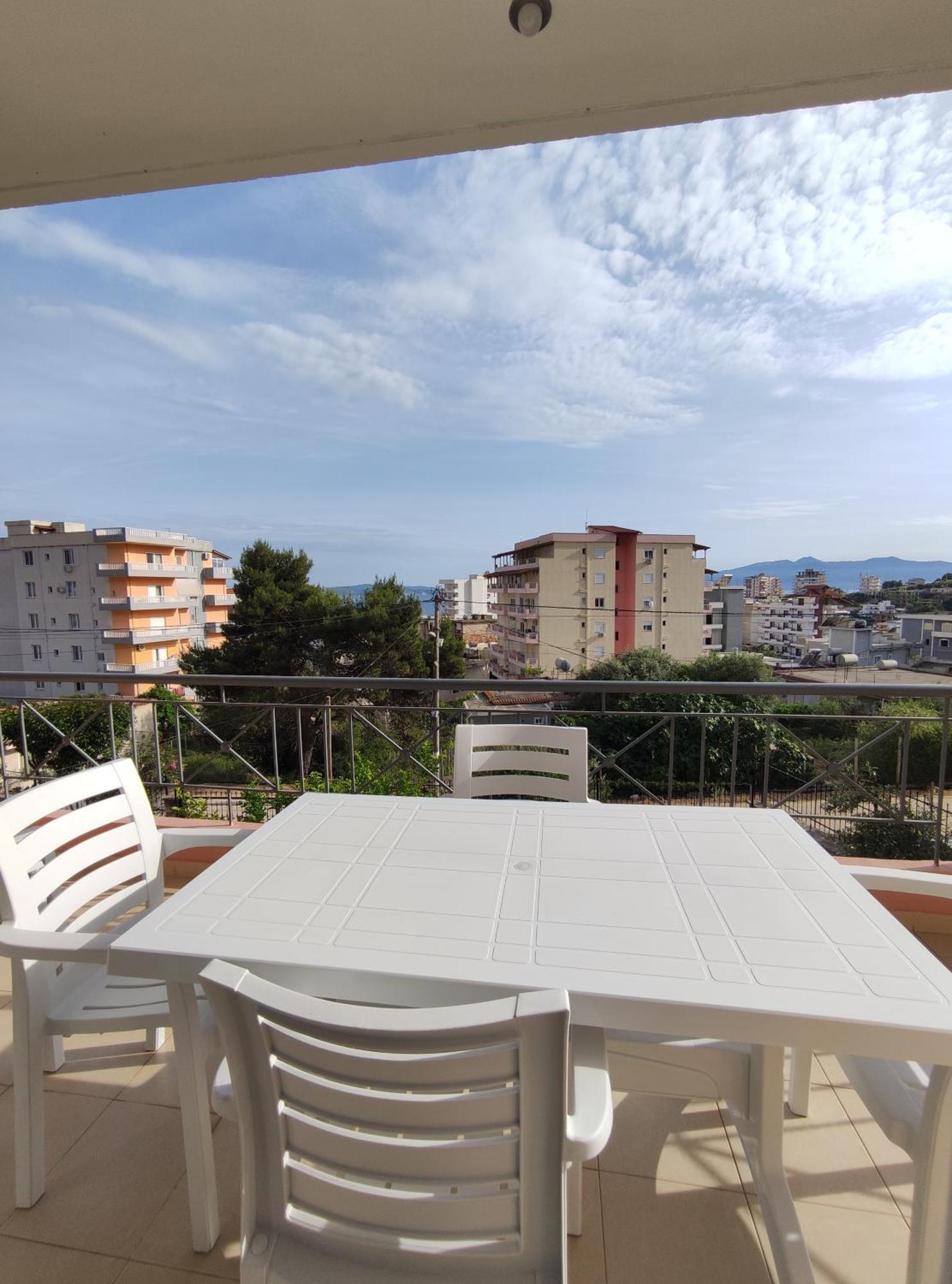 Comfy Hill Apartments Sarandë Esterno foto